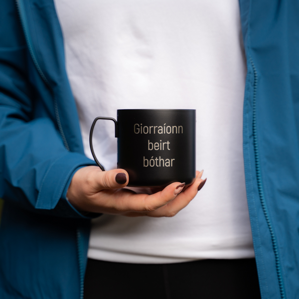 Outsider Thermal Mug Black